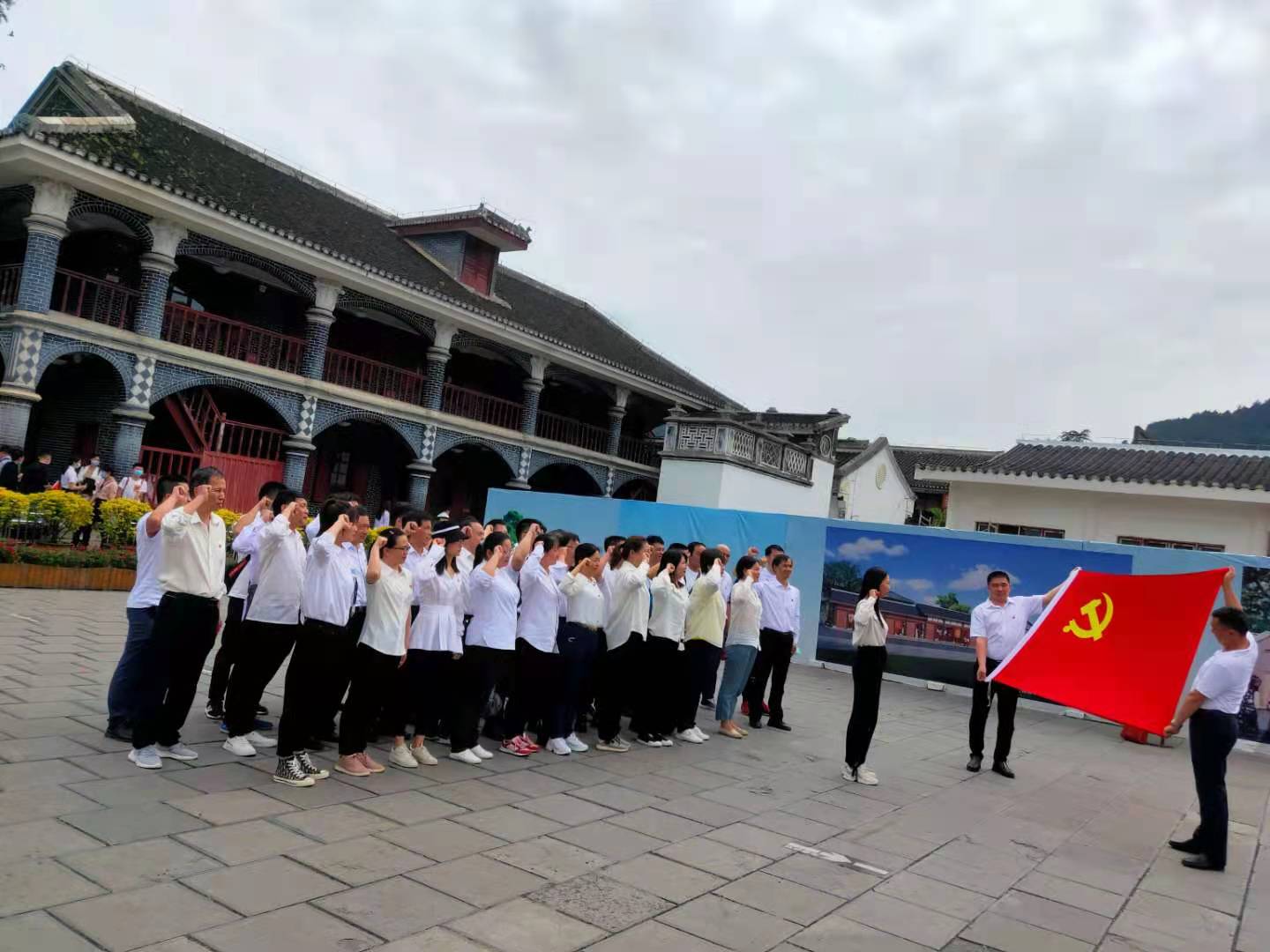 尊龙凯时 - 人生就是搏!